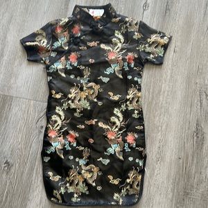 NWOT Girls Cheongasm Kimono Black & Multicolor Peacock Dragon Floral Japanese